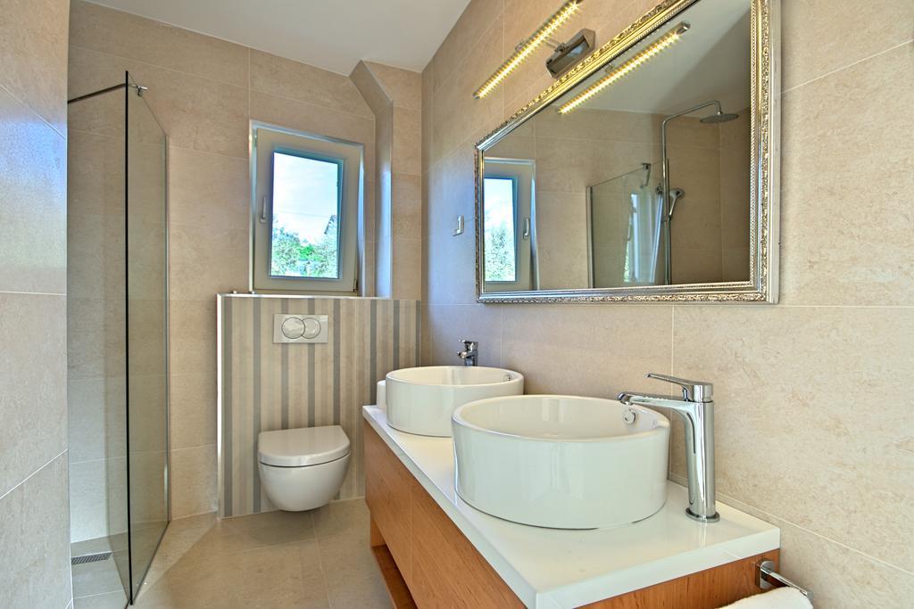 Villa Barbara Selina Exteriör bild