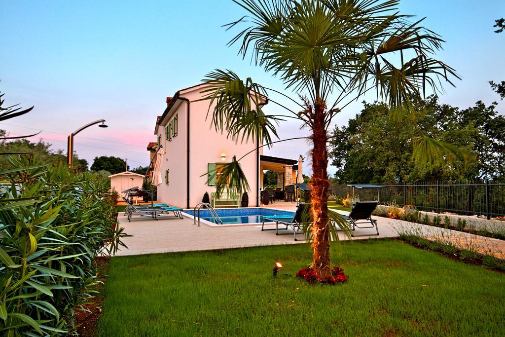 Villa Barbara Selina Exteriör bild
