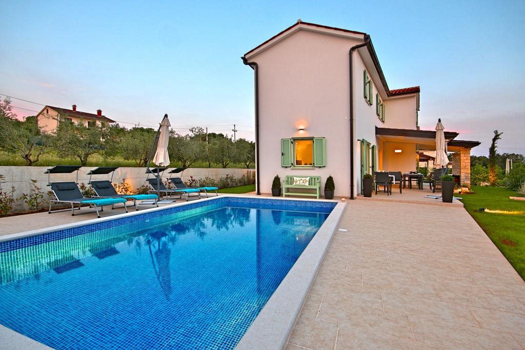 Villa Barbara Selina Exteriör bild